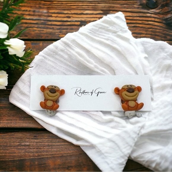 Adorable Set of 3 Winnie the Pooh Character Clip-on Earrings – Brand New! Disney - Picture 4 of 9